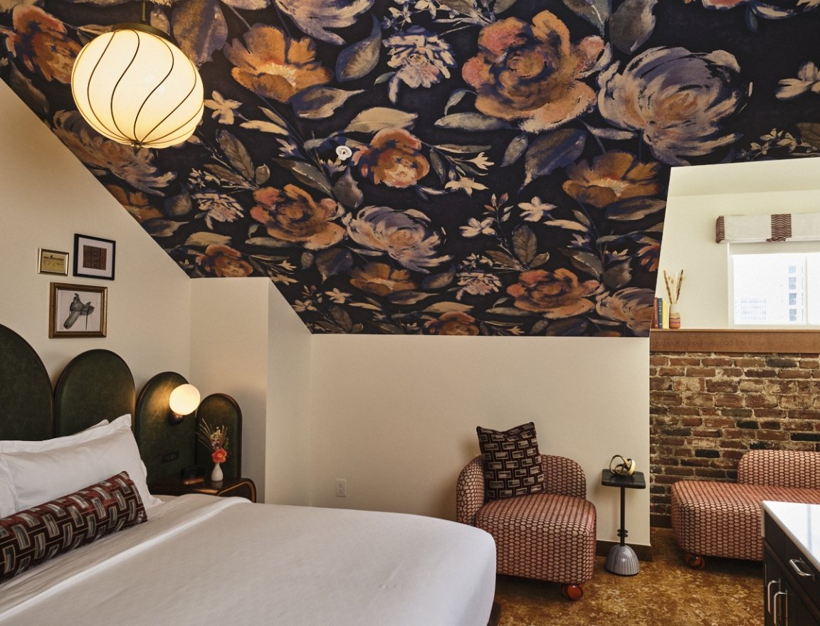 Deluxe loft guest room interior